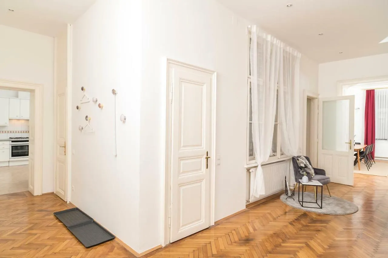Apartment Rainer Maria Rilke Suite Vienna Austria